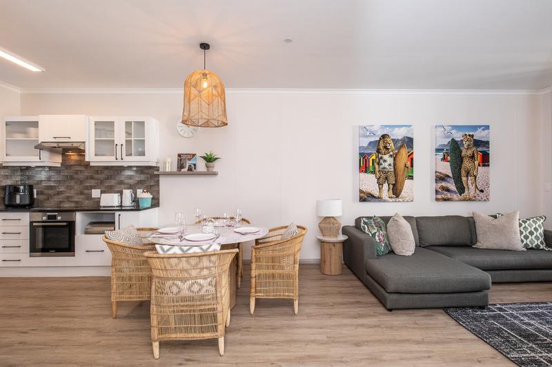 To Let 1 Bedroom Property for Rent in Muizenberg Western Cape